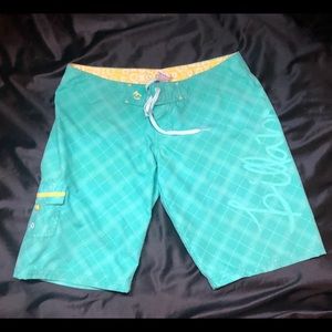 BILLABONG Surfer Shorts (3) in Turquoise